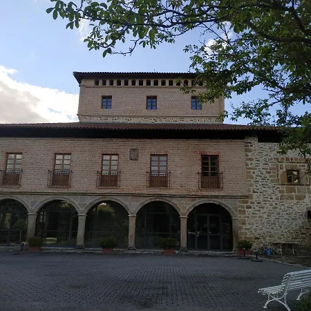 Mendiko Baserria Apartamento